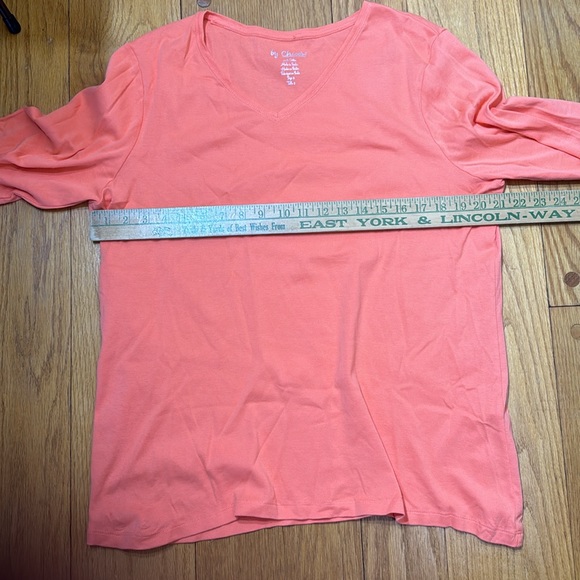 By Chico’s Womens XL Chico’s Size 3 Orange Mid Length Sleeve V-Neck Blouse - Picture 4 of 6